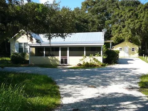 2917 N Old Dixie Hwy, Fort Pierce, FL 34946