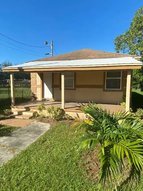 529 N 13th St, Fort Pierce, FL 34950