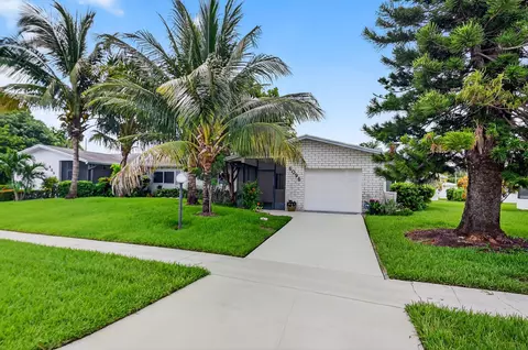 6096 Dusenburg Rd, Delray Beach, FL 33484
