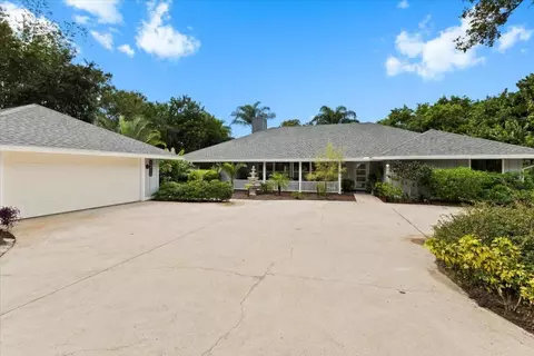 1938 SW Winners Dr, Palm City, FL 34990