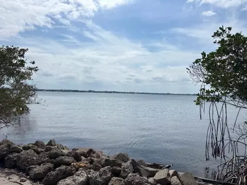 0 Aqua Ra Dr, Jensen Beach, FL 34957