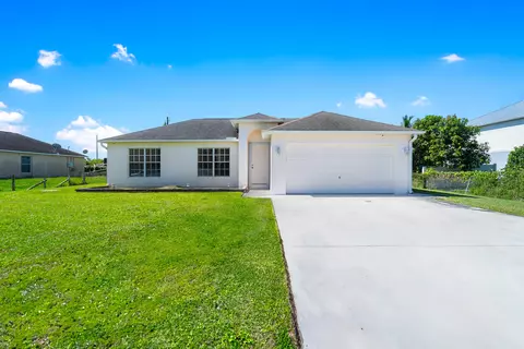 1165 SE 40th Ave, Okeechobee, FL 34974