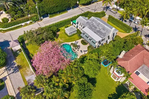 334 Barton Ave, Palm Beach, FL 33480 photo 4