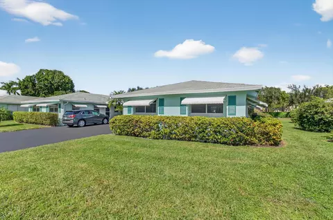632 Hummingbird Ln, Delray Beach, FL 33445