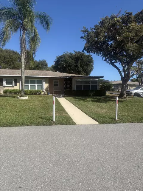 1022 Circle Dr #D, Delray Beach, FL 33445