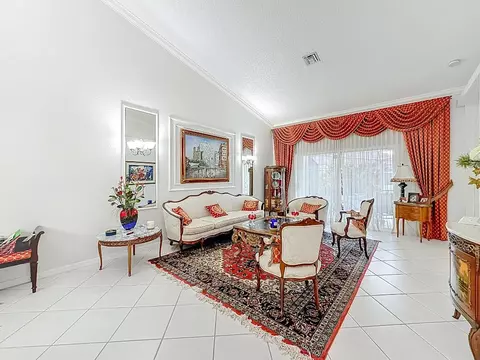6174 Caladium Rd, Delray Beach, FL 33484