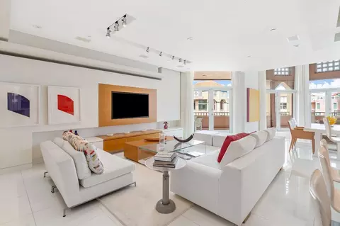 300 SE 5th Ave #8080, Boca Raton, FL 33432