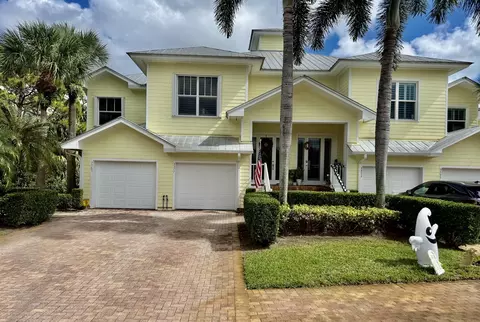 3377 SW Sawgrass Villas Dr #12, Palm City, FL 34990