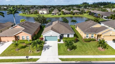 8156 Westfield Cir, Vero Beach, FL 32966