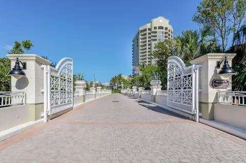 5050 N Ocean Dr #702, Singer Island, FL 33404