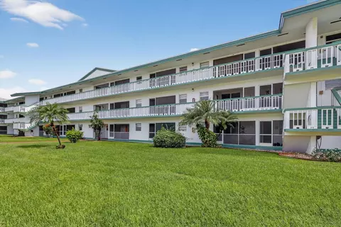 5300 Washington St #J116, Hollywood, FL 33021