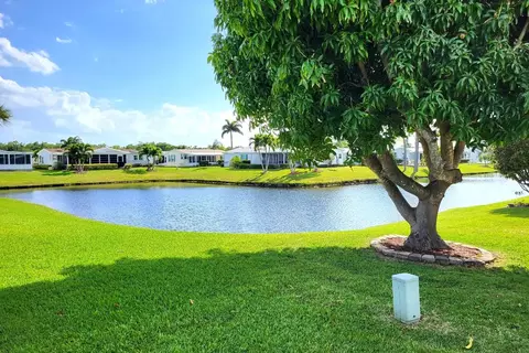 8403 Delphinium Ct, Port Saint Lucie, FL 34952