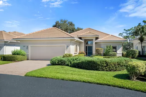 6997 SE Pacific Dr, Stuart, FL 34997