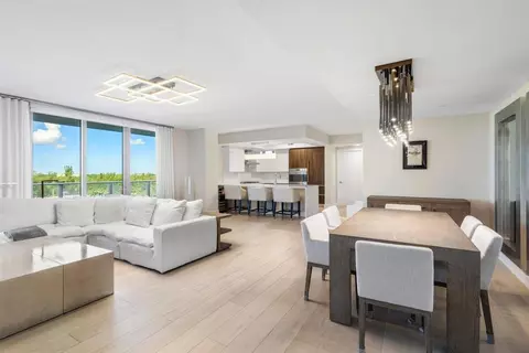 1180 N Federal Hwy #707, Fort Lauderdale, FL 33304