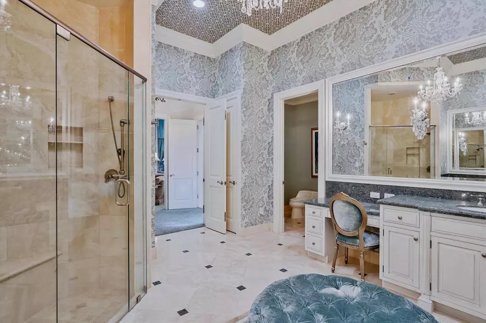 Bath - 523 Bald Eagle Dr, Jupiter, FL 33477 photo 4 of 10