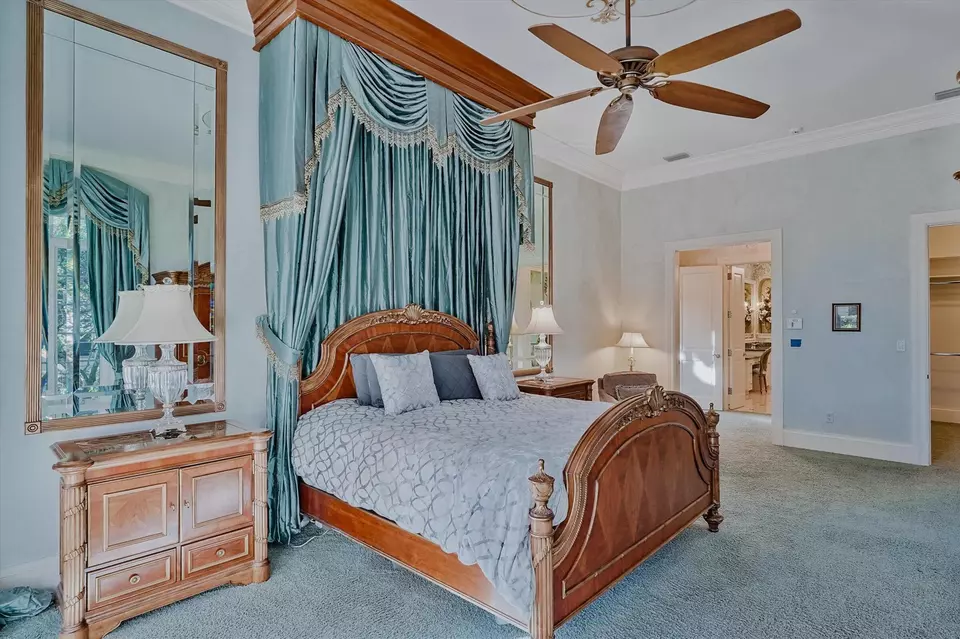 Bedroom - 523 Bald Eagle Dr, Jupiter, FL 33477 photo 1 of 8