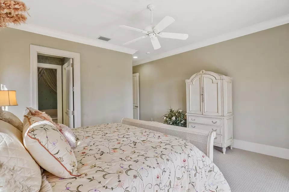 Bedroom - 523 Bald Eagle Dr, Jupiter, FL 33477 photo 5 of 8