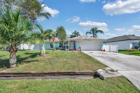 356 SW Grimaldo Ter, Port Saint Lucie, FL 34984