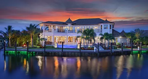 2365 Azure Cir, Palm Beach Gardens, FL 33410