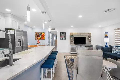 437 High Pt #D, Delray Beach, FL 33445