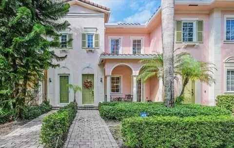 114 Ennis Ln, Jupiter, FL 33458