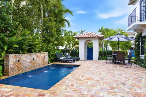 201 Murray Rd, West Palm Beach, FL 33405