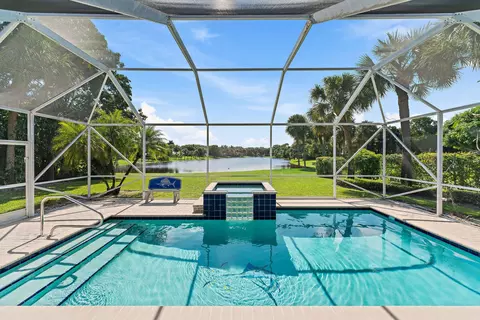 18440 SE Lakeside Dr, Jupiter, FL 33469