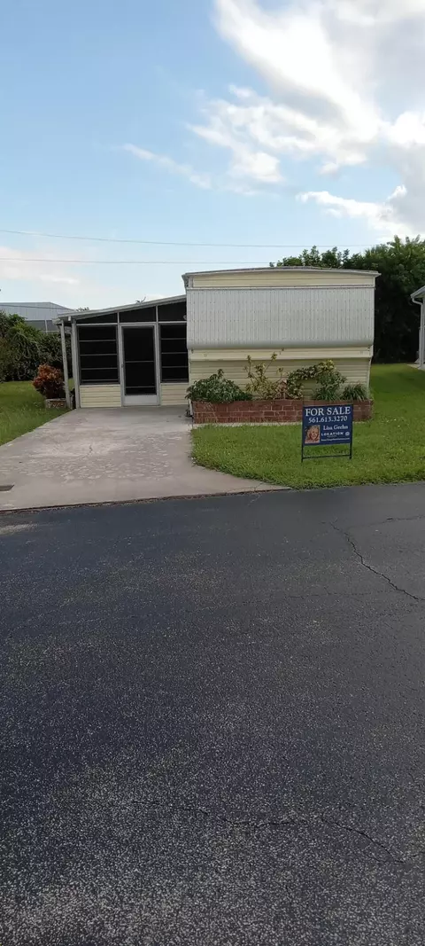 11055 SE Federal Hwy #97, Hobe Sound, FL 33455