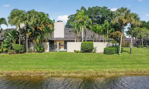11854 Rene Lacoste Pl, Wellington, FL 33414