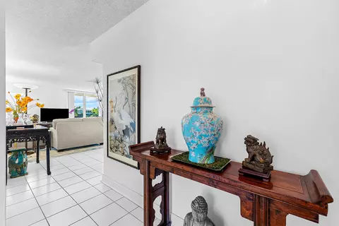 3575 S Ocean #2000, South Palm Beach, FL 33480