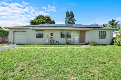 19627 Montana Ln, Boca Raton, FL 33434