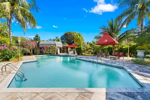 5104 White Oak Ln E, Tamarac, FL 33319