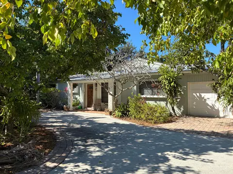 606 Paulina, Jupiter, FL 33477