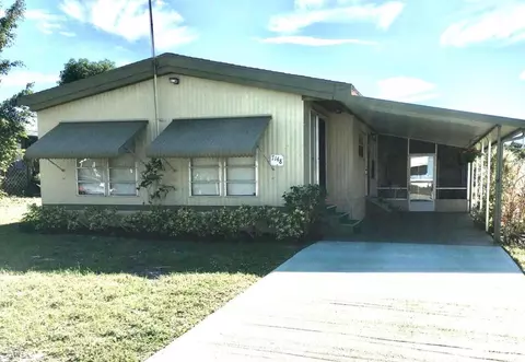7148 SE Seahawk St, Hobe Sound, FL 33455
