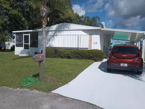 16 Guadalupe, Port Saint Lucie, FL 34952