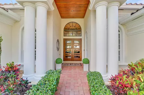125 Mystic Ln, Jupiter, FL 33458