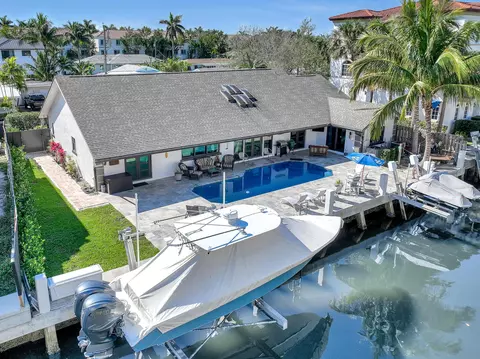 815 Bamboo Ln, Delray Beach, FL 33483