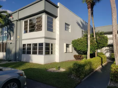 688 Burgundy O, Delray Beach, FL 33484
