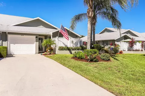 6639 SE Yorktown, Hobe Sound, FL 33455