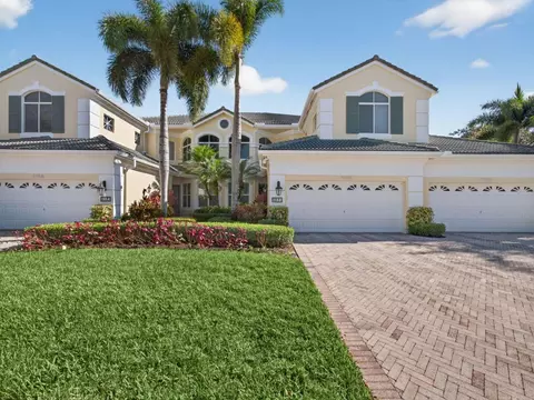 118 Palm Point Cir #B, Palm Beach Gardens, FL 33418