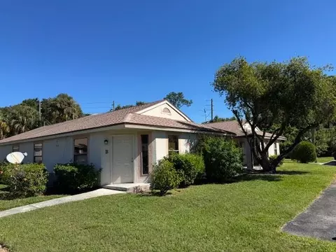 2832 Stoneway #B, Fort Pierce, FL 34982