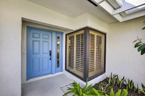 3644 Freshwater Dr, Jupiter, FL 33477
