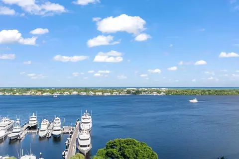 136 Lakeshore Dr #PH10, North Palm Beach, FL 33408