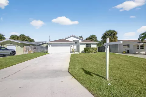 554 Riverside Dr, Palm Beach Gardens, FL 33410