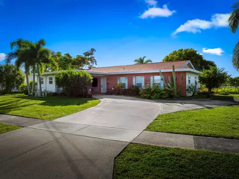 3112 SE Overbrook Dr, Port Saint Lucie, FL 34952