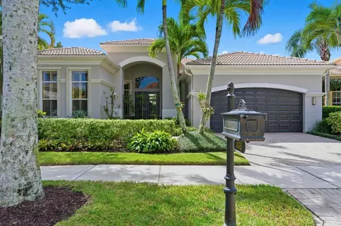 352 Vizcaya, Palm Beach Gardens, FL 33418