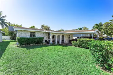 2860 NW 8th Pl, Fort Lauderdale, FL 33311