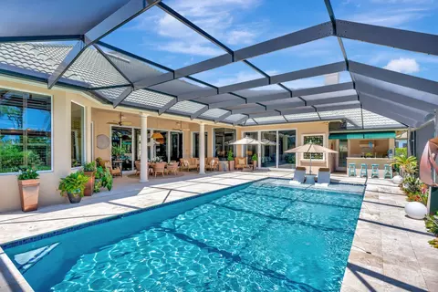 7701 SE Manhasset Pl, Hobe Sound, FL 33455