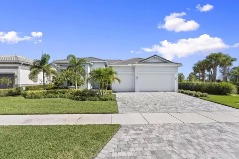 10888 Stellar Cir, Palm Beach Gardens, FL 33412