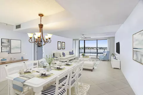 136 Lakeshore Dr #1010, North Palm Beach, FL 33408